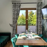 Apartment Goralska Strefa &