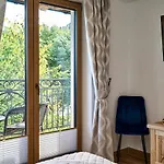 Goralska Strefa & *