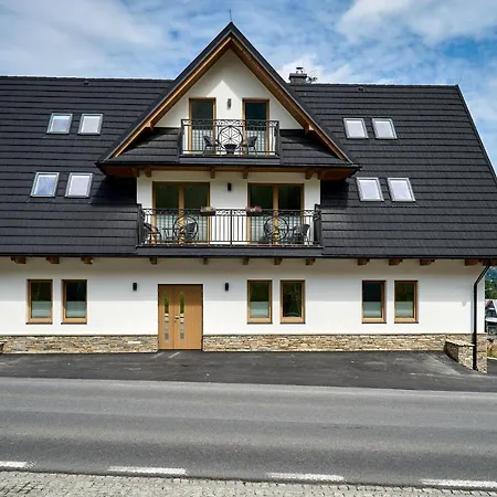 Goralska Strefa & Апартаменты Косцелиско