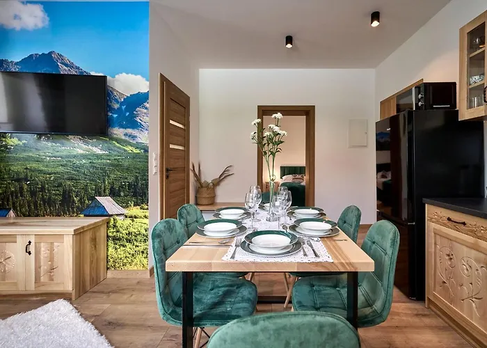 Goralska Strefa & 아파트 코스실리스코